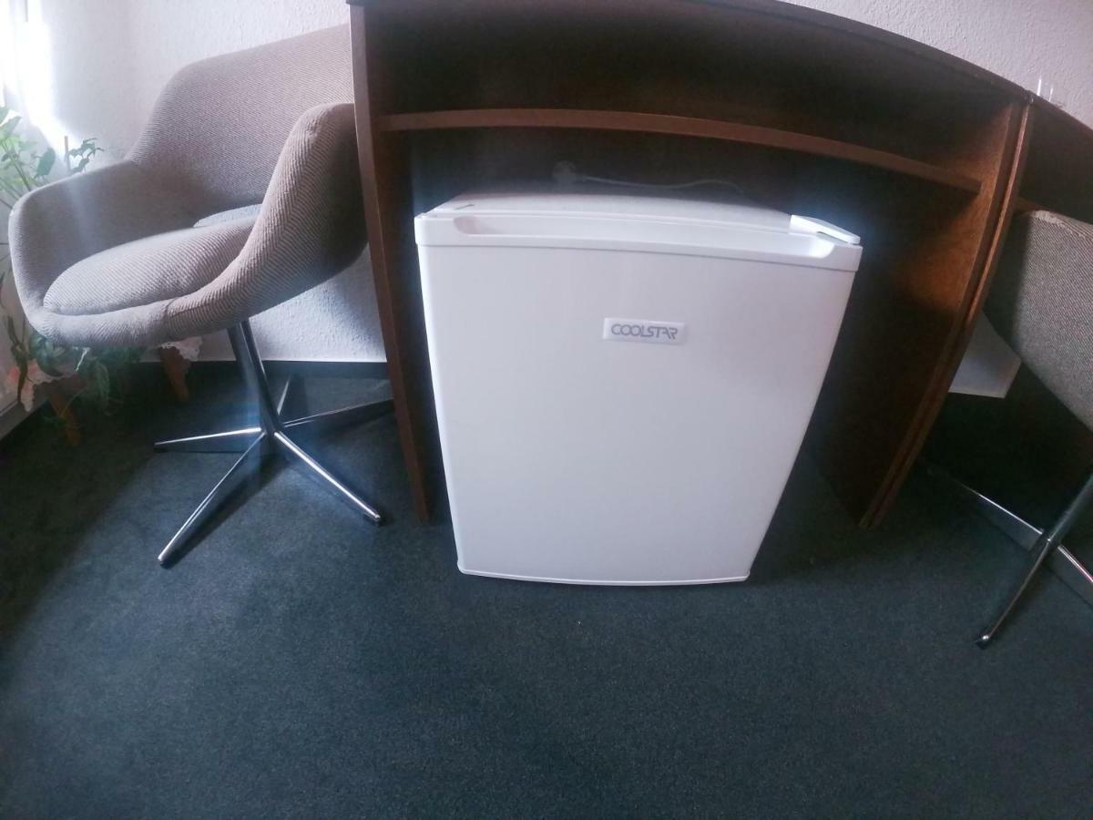 Hotel Gostisce Pri Slavcu Sentjernej Esterno foto