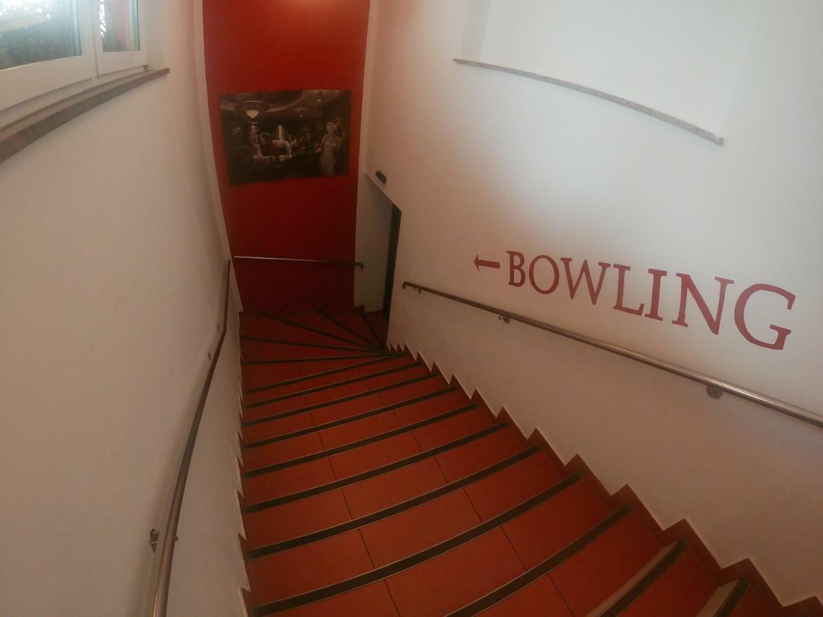 Hotel Gostisce Pri Slavcu Sentjernej Esterno foto